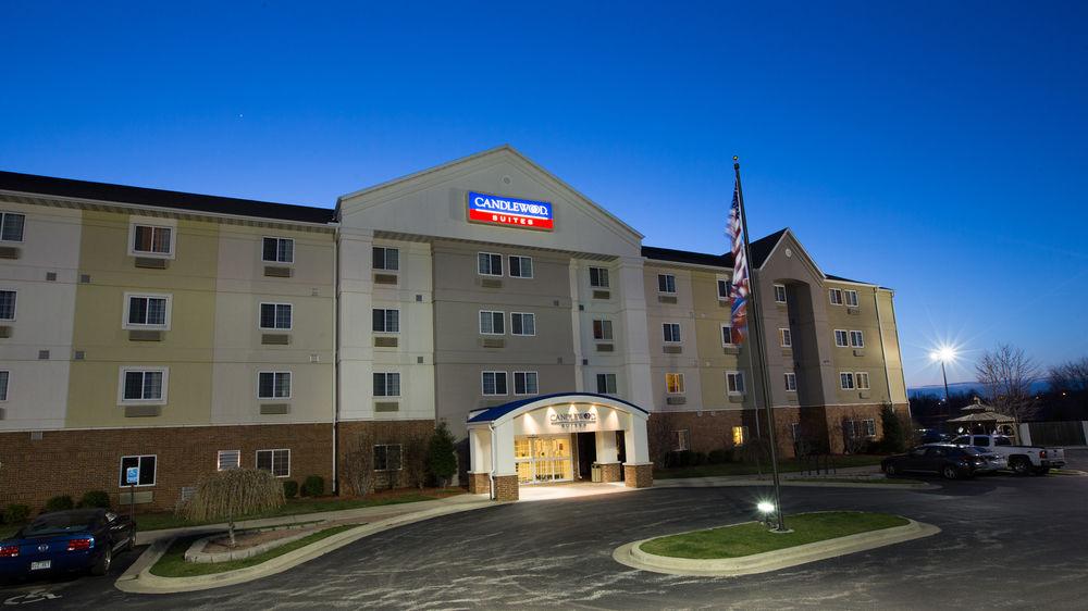 Candlewood Suites Springfield South By Ihg Exterior foto